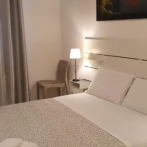  Gasthuis Casa Del Pozzo Italië