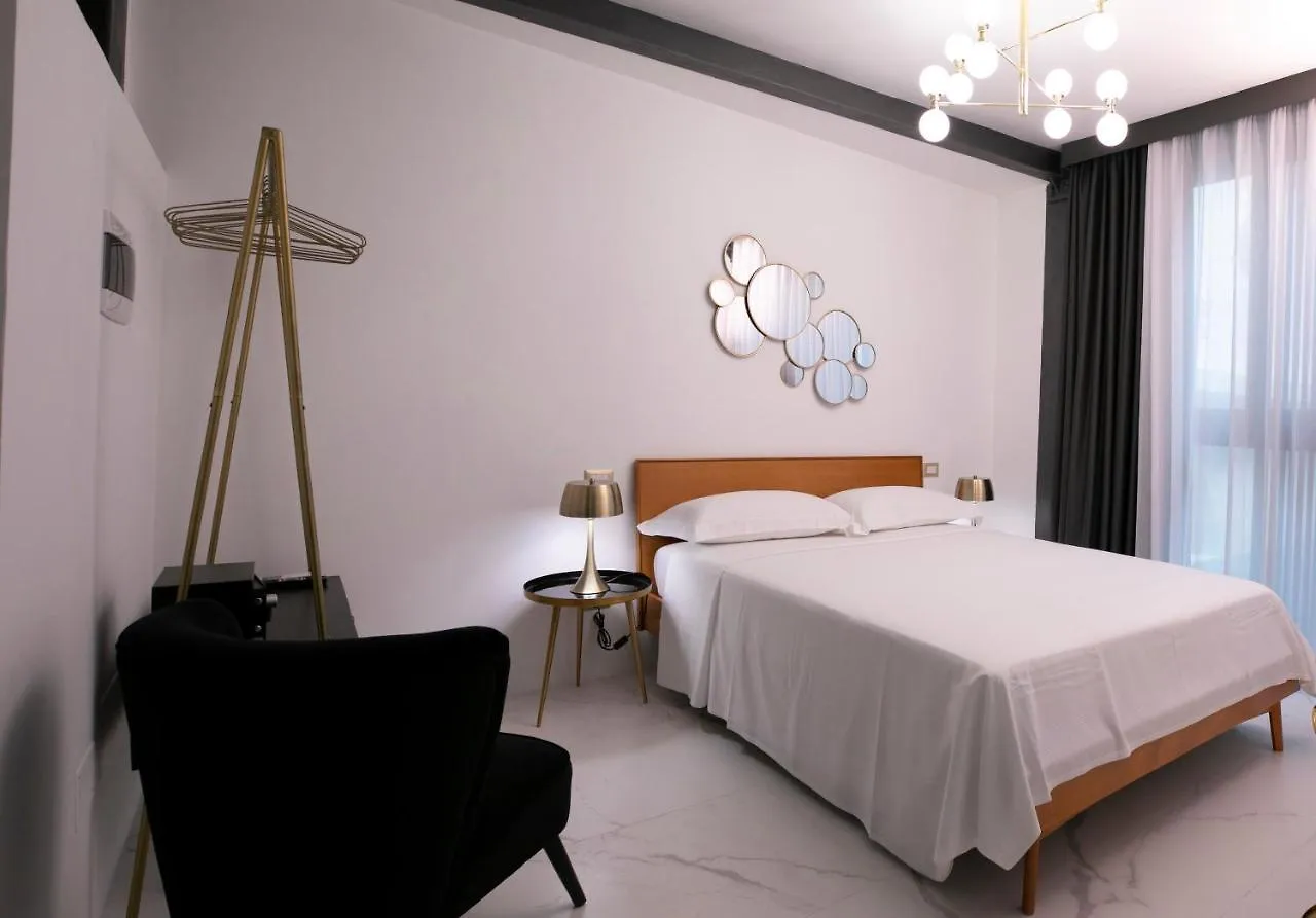 Aparthotel Azzoli Trapani - Apartments&Skypool - Adults Only