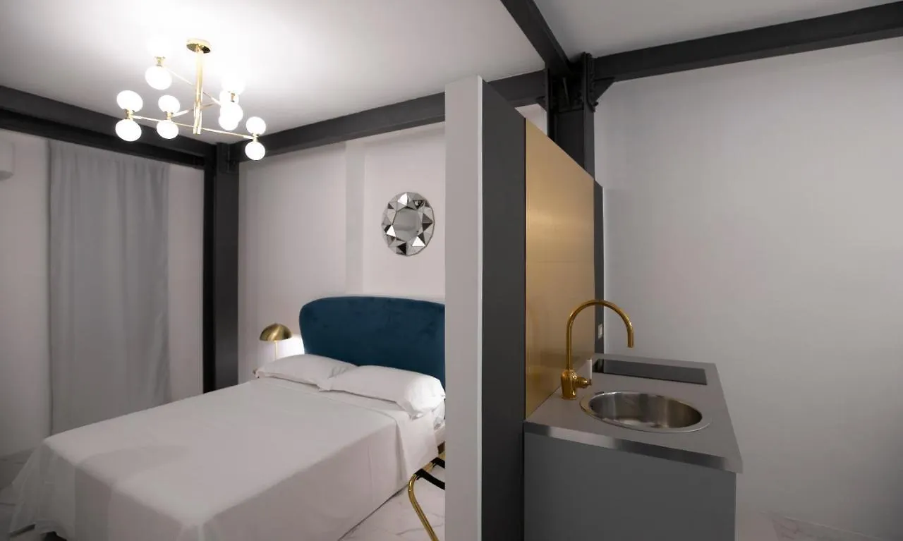 Azzoli Trapani - Apartments&Skypool - Adults Only Apartahotel