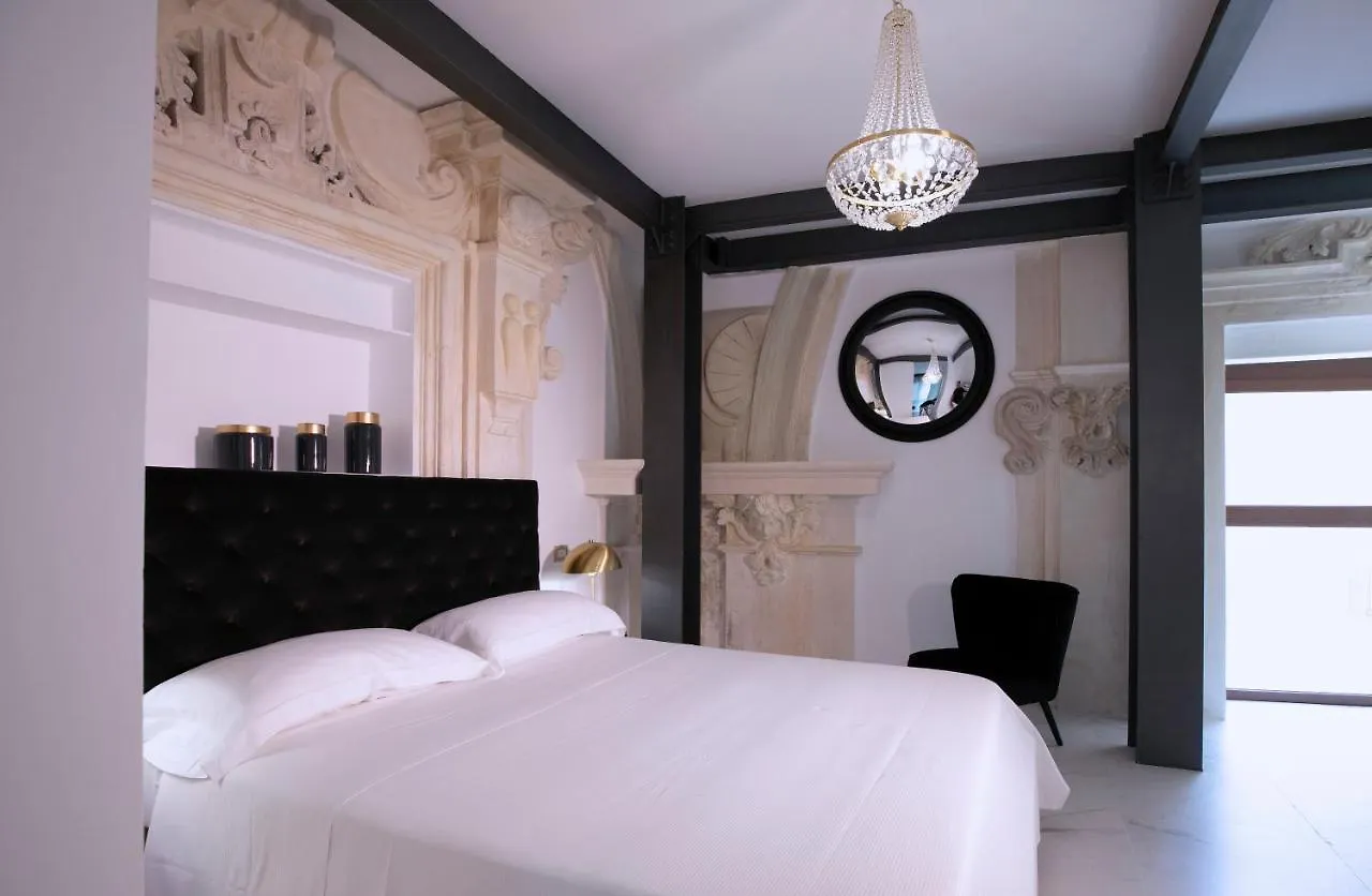 **** Apartahotel Azzoli Trapani - Apartments&Skypool - Adults Only Italia