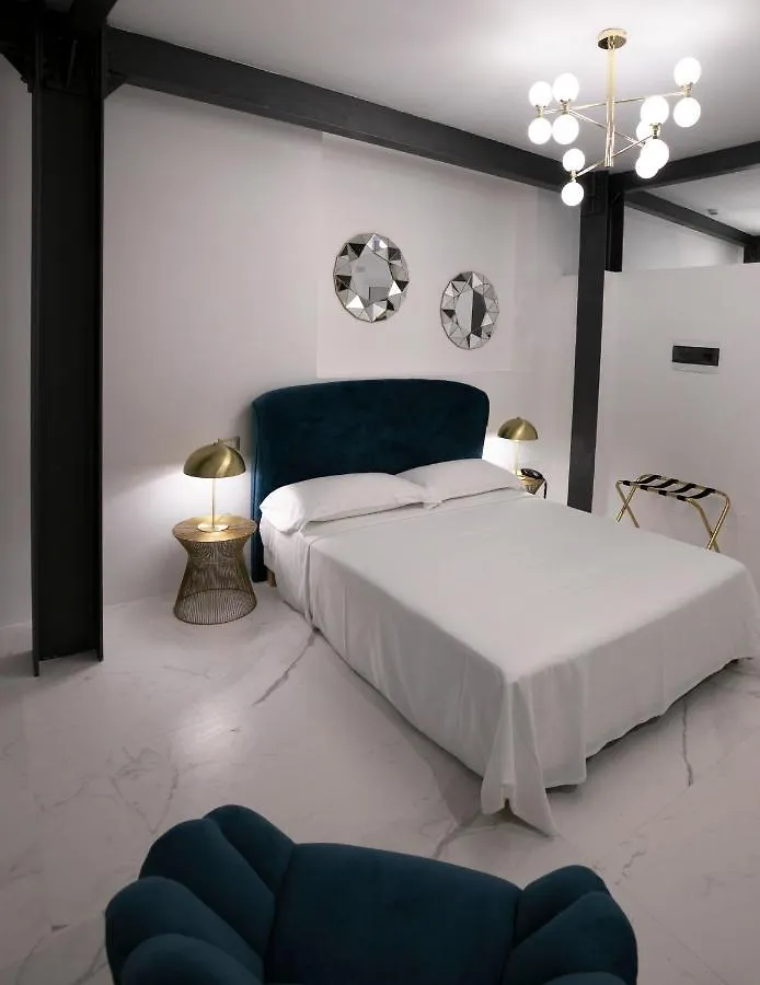 Apartahotel Azzoli Trapani - Apartments&Skypool - Adults Only