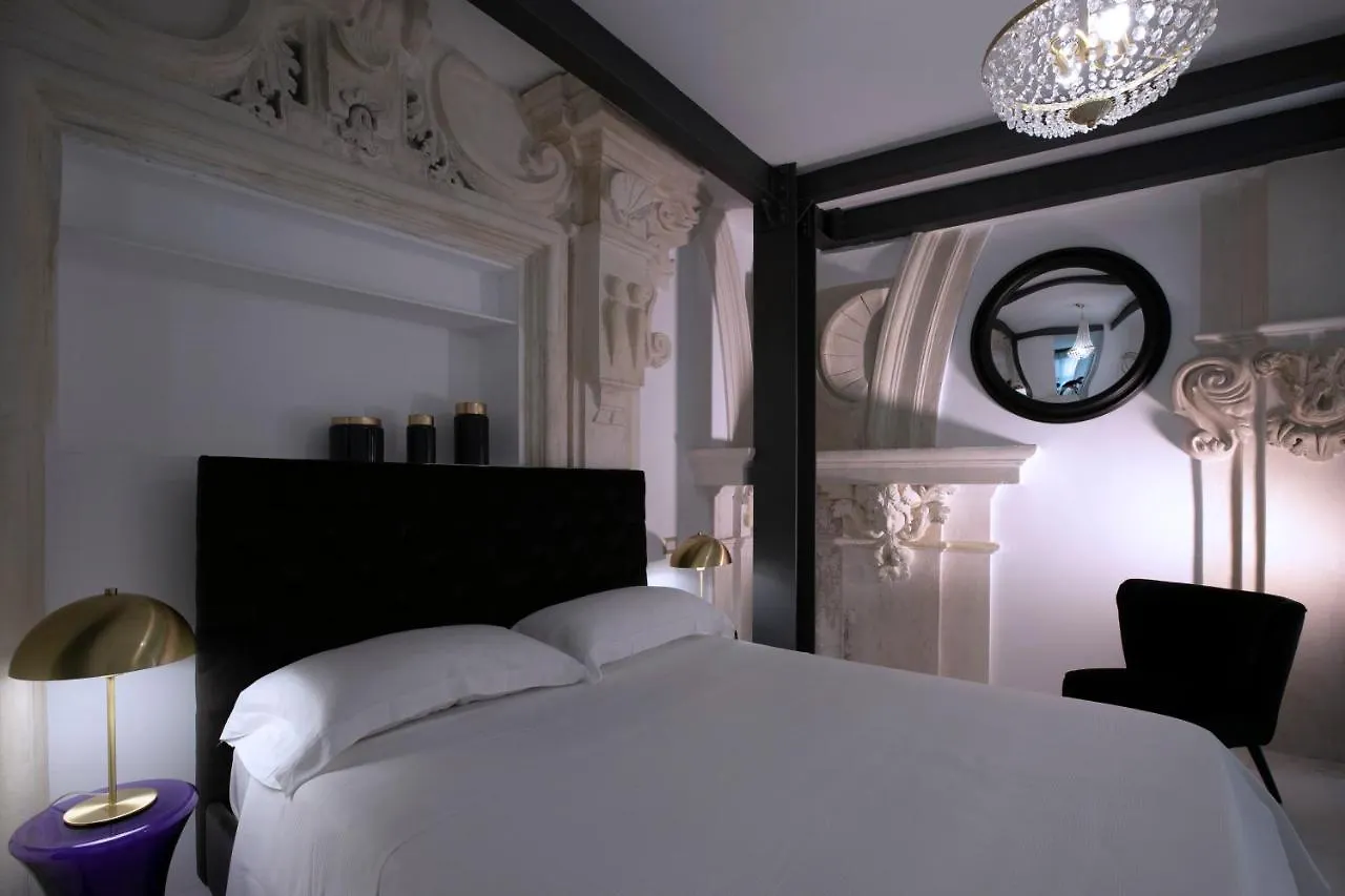 **** Apartahotel Azzoli Trapani - Apartments&Skypool - Adults Only Italia