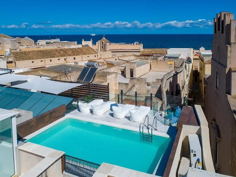 Azzoli Trapani - Apartments&Skypool - Adults Only מלון דירות