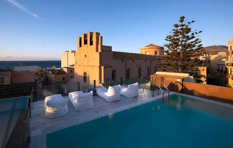 **** Aparthotel Azzoli Trapani - Apartments&Skypool - Adults Only Italy