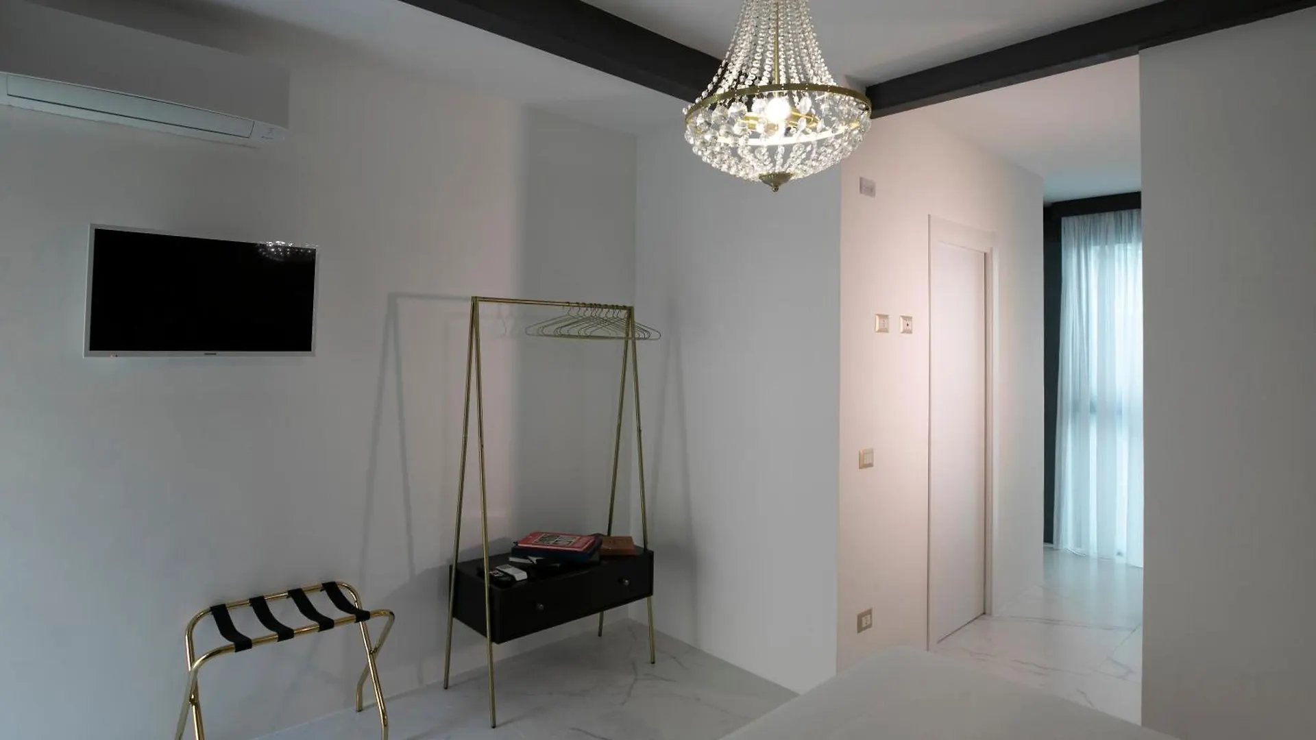 Azzoli Trapani - Apartments&Skypool - Adults Only 4*,